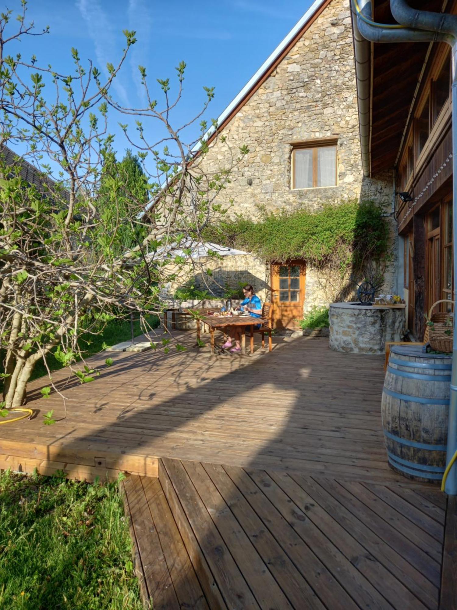 Valreley, Chambres Et Table D'Hotes Eco-Friendly Avec Bain Nordique Au Sud Du Massif Du Jura Champagne-en-Valromey 외부 사진
